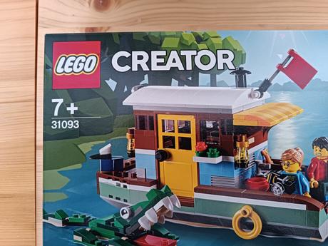 Lego creator 31093 říční hausbót,