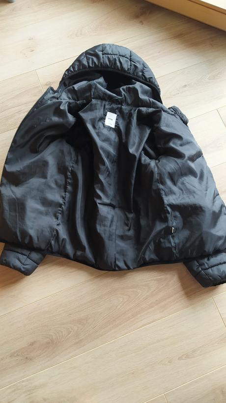 Bunda, velikost 152, sinsay,152