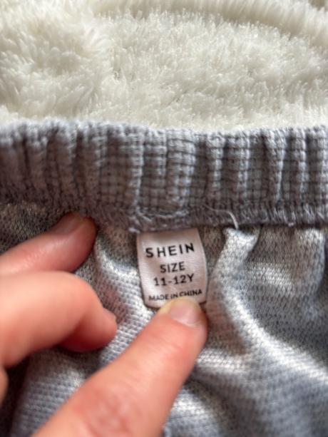 Tepláky struktované - v.11/12 let, 152