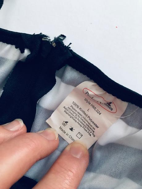 An1/ kostym dámský vezenkyně - v.l, 