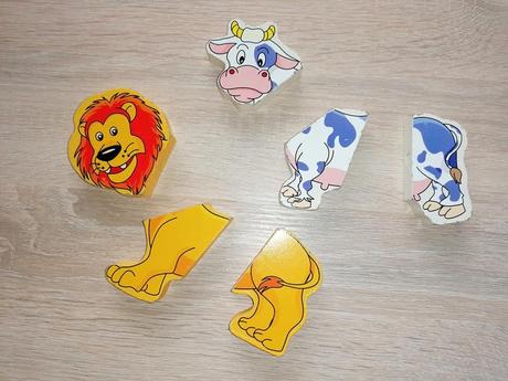 Dřevěná skládačka pro nejmenší kravička a lev,