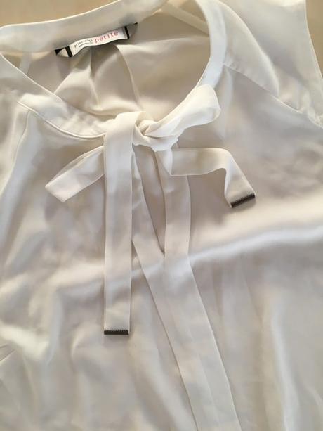Bílá halenka s vázačkou, vel xl a více, principle, principles,xl