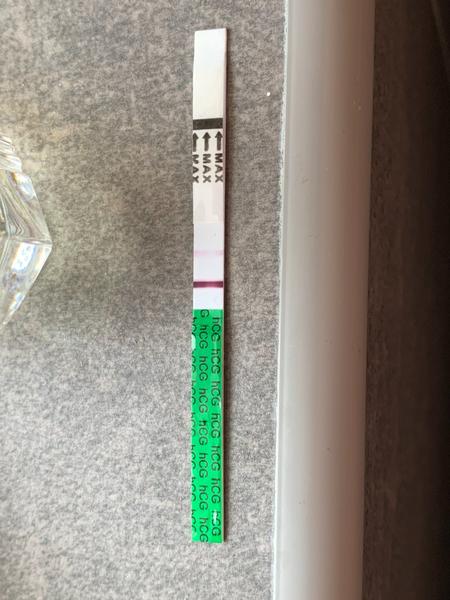 Pozitivní těhotenský test pět dní po vynechání menstruace?