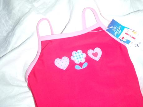 Jahůdkové plavečky s kytičkami, f&f,86