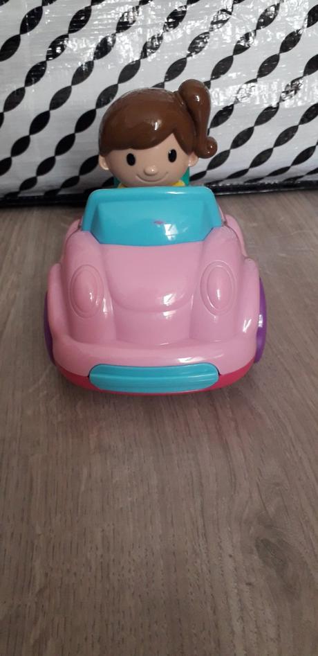 1441 - rozkládací autíčko pro holky,
