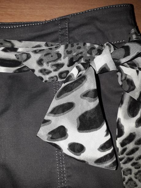 Sivá minisukňa so šatkovým opaskom melrose 32/34, otto,34