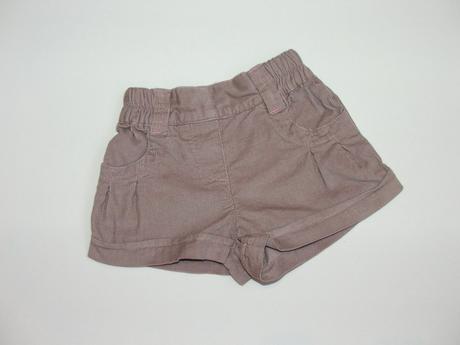 H682 kraťasy vel. 56, next,56