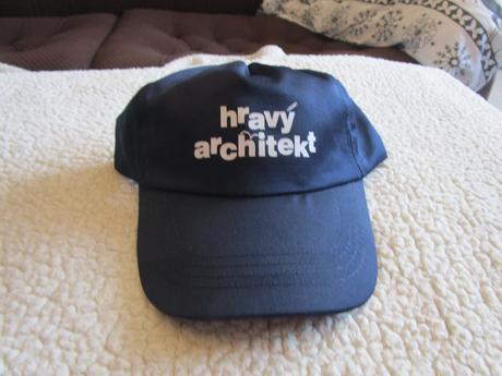 3x nové kšiltovky, vzadu velikostně upravitelné, 158 / m
