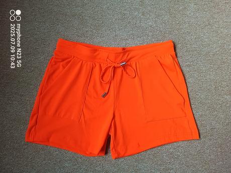 Šortky neon zn."janina" vel."s" i větší, s