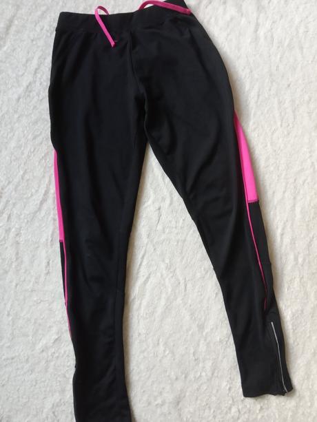 Sportovní legíny 11-12let, karrimor,152