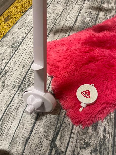 Kolotoč nad postýlku fehn, 