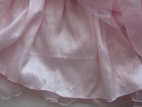 Společenské tylové růžové šaty, 98