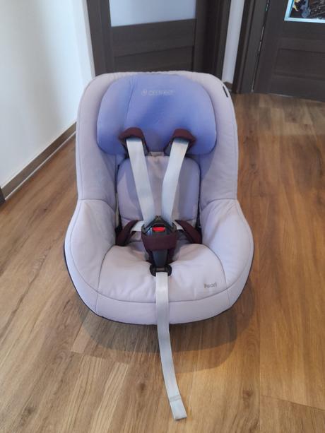 Kombinace maxi cosi pebble (0-13kg), pearl (9-18kg, maxi cosi