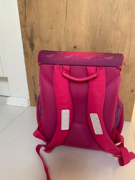 Aktovka a školská sada s balerínkou,