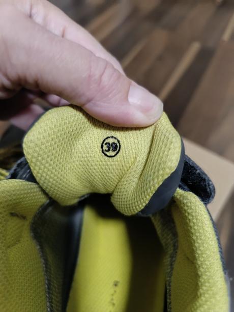 Outdoorové boty, 39