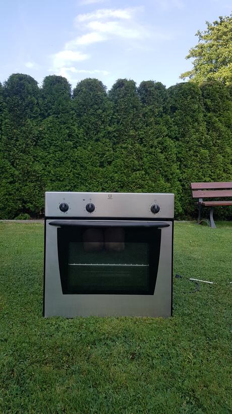 Elektricka trouba, indesit