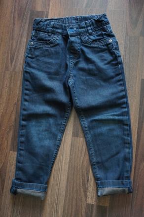 Chlapecké džíny, 104