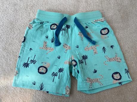 Kraťasy, lupilu,110