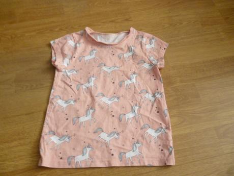 Triko jednorožec 3-4, 104