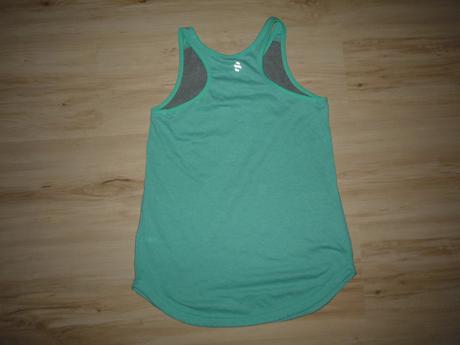 Sportovní pružné dívčí tílko, h&m,134