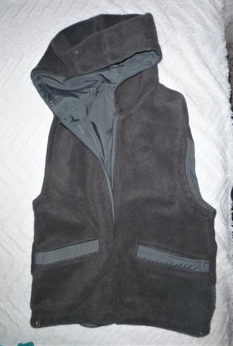 Oboustranná vesta klučičí - vel.cca 146 a více, 146