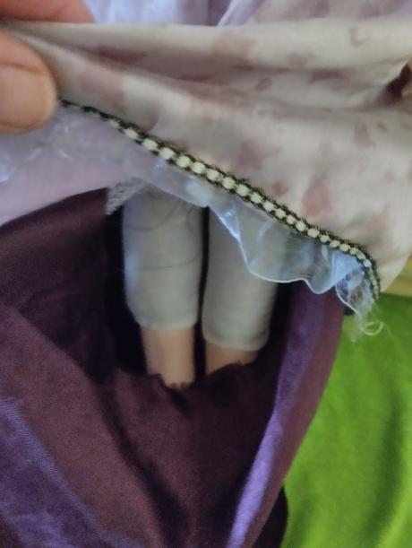 Porcelánová panenka na opravu, 