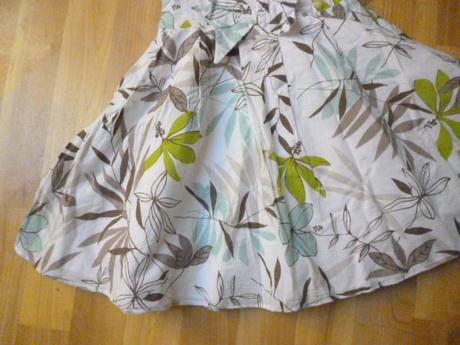 Kytkaté šaty vel. 2-3 m-co, m&co,98