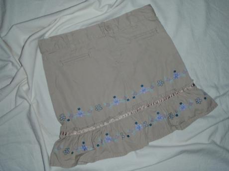 Nádherná vyšívaná sukně, cherokee,104