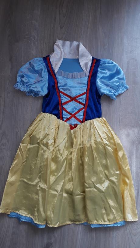 Karnevalove oboustranne šaty snehurka/popelka, 