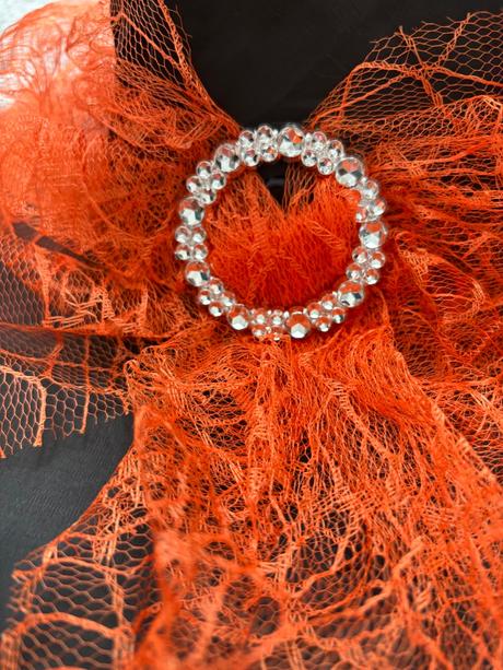 An26/ kostým čarodějnice s kloboukem - v.8/10 let, 