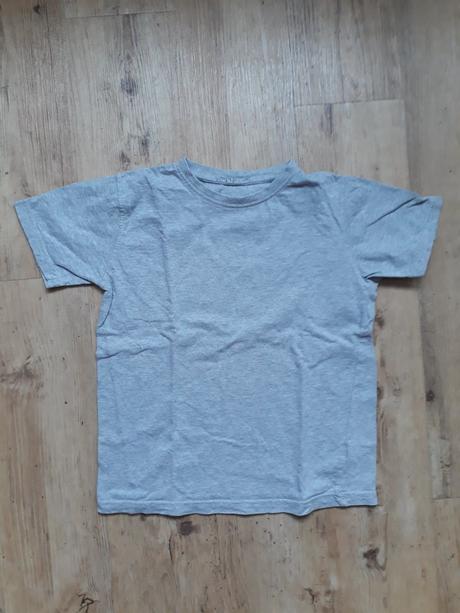 Tričko cca 134 next, next,134