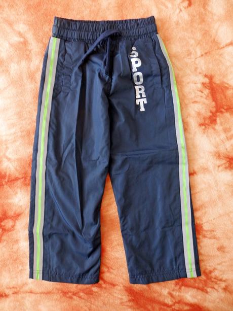 Šusťákové kalhoty, 104