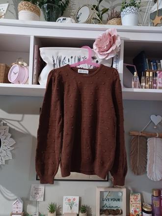 Hnědý svetr s bambulkami 134/140, h&m,140