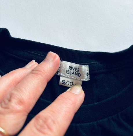 Triko crop top - v.9 /10 let, river island,140