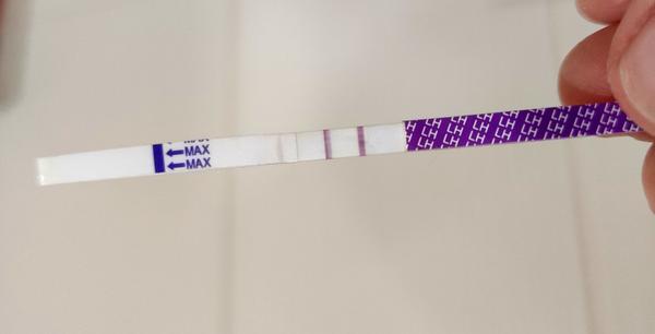 Příčiny hnědého špinění a pozitivního ovulačního testu