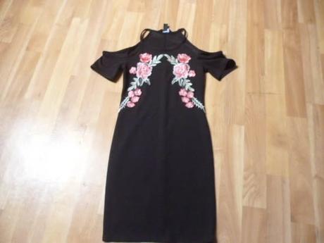 Elastické vyšívané šaty vel. 10-11 new look, new look,140