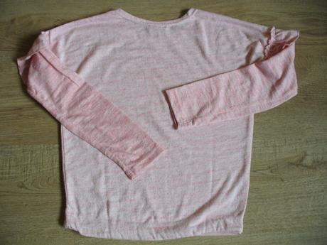 Mikina/svetřík zn. yfk vel. 134/140, 134