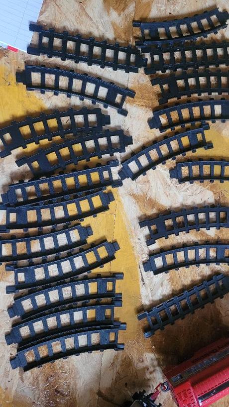 Mašina s vagóny a kolejemi, 