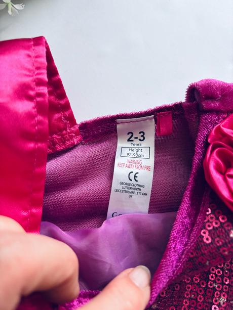 An20/ šaty víly - v.2/3 roky, 