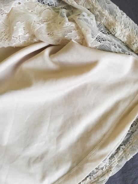 Letni krajkove saty s/m, s