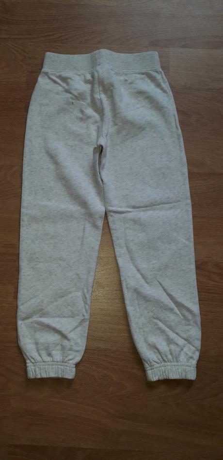 Svetlošedé tepláky next 82, next,122