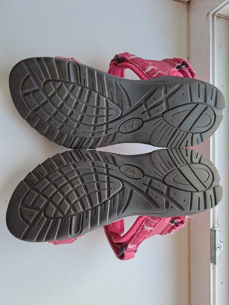 Sandaly alpinepro, alpine pro,33