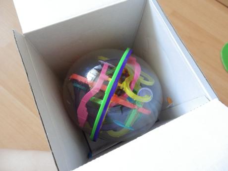 Kuličkový labyrint, hlavolam, bludiště, 