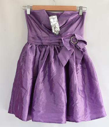 Šaty vel. 10 let, 140