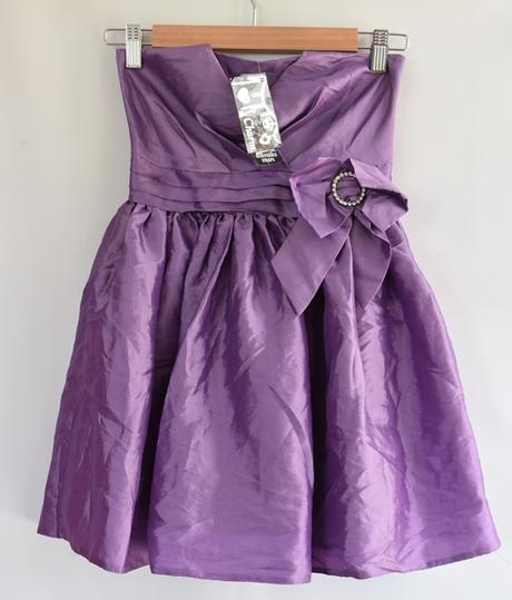 Šaty vel. 10 let, 140