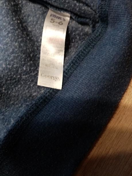 Mikiny vel. 110/116, primark,110