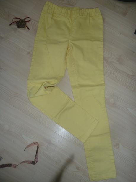 Pružné jeggins, pepperts,152