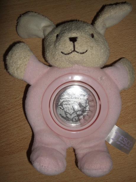 Zajačik cca 16 cm s hrkálkou,