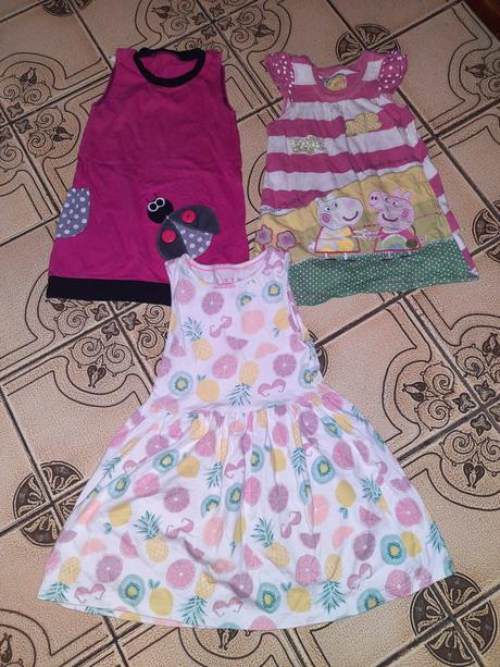 Dívčí šaty mix vel. 98 - 104, next,98