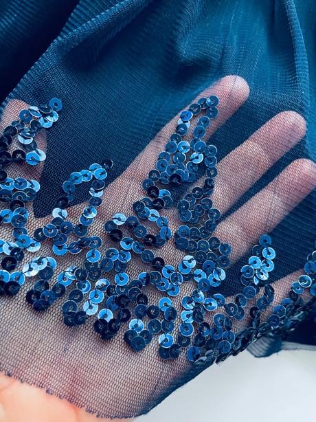 Ob/ šaty modré s flitri - v.3/4 let, marks & spencer,104